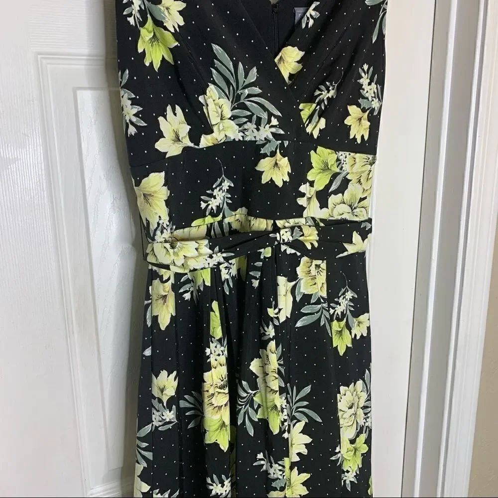 Rabbit, Rabbit, Rabbit Designs Black and Yellow Floral Dress Size 12 - Picture 3 of 13